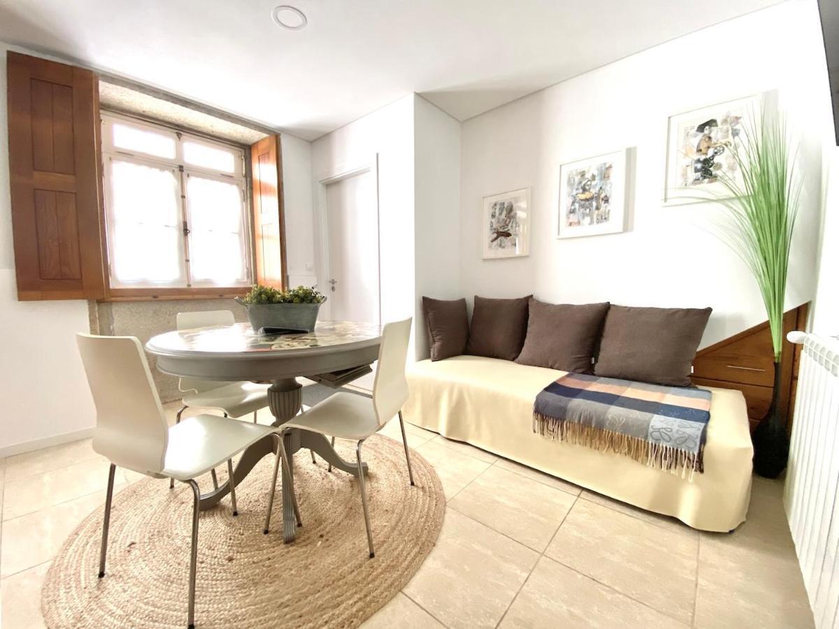 Casinha Da Vedoria Apartment เวียนา โด กัสเตโล ภายนอก รูปภาพ